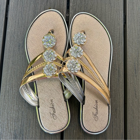 **NEW size 44 or 10** Women Flip flip Vacation Casual Flat Beach Sandals - Picture 7 of 10